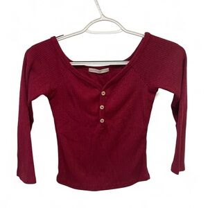 Active USA Red Fitted 3/4 Sleeve Blouse